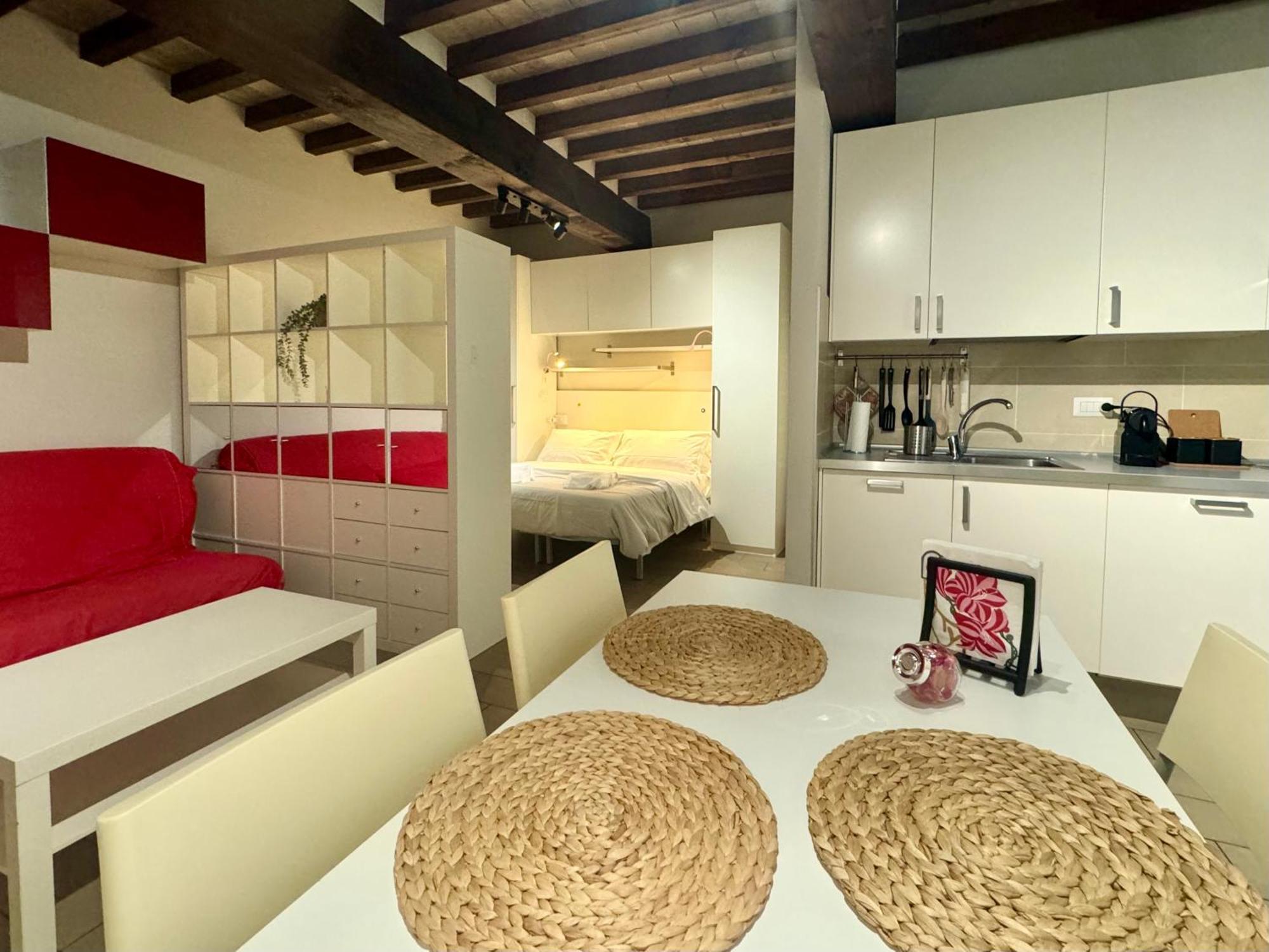 Niki O. Apartments ปาร์มา ภายนอก รูปภาพ